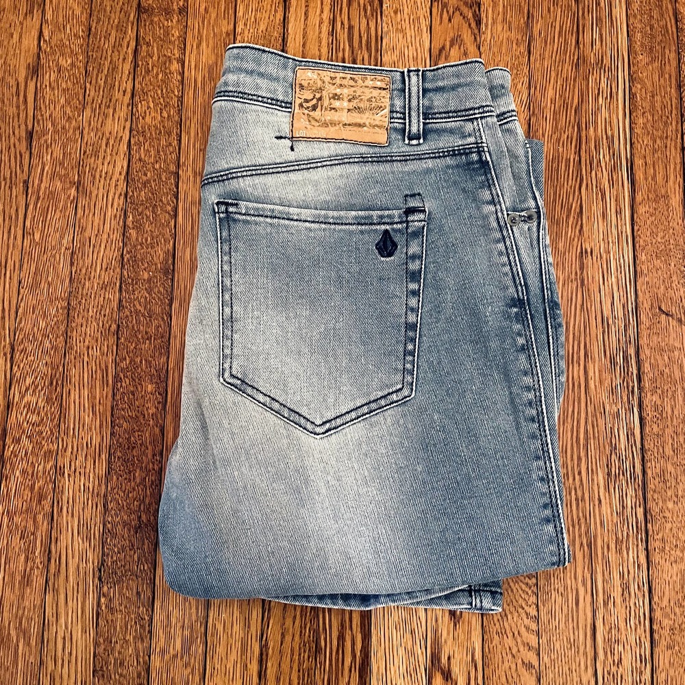 Volcom Jeans Size 34 x 32 - Unworn